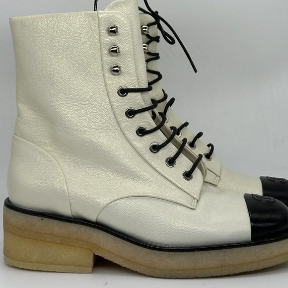 CHANEL 22A Grained Shimmer Leather Lace Up Combat Biker Hiking Ankle Boots - Picture 6 of 16